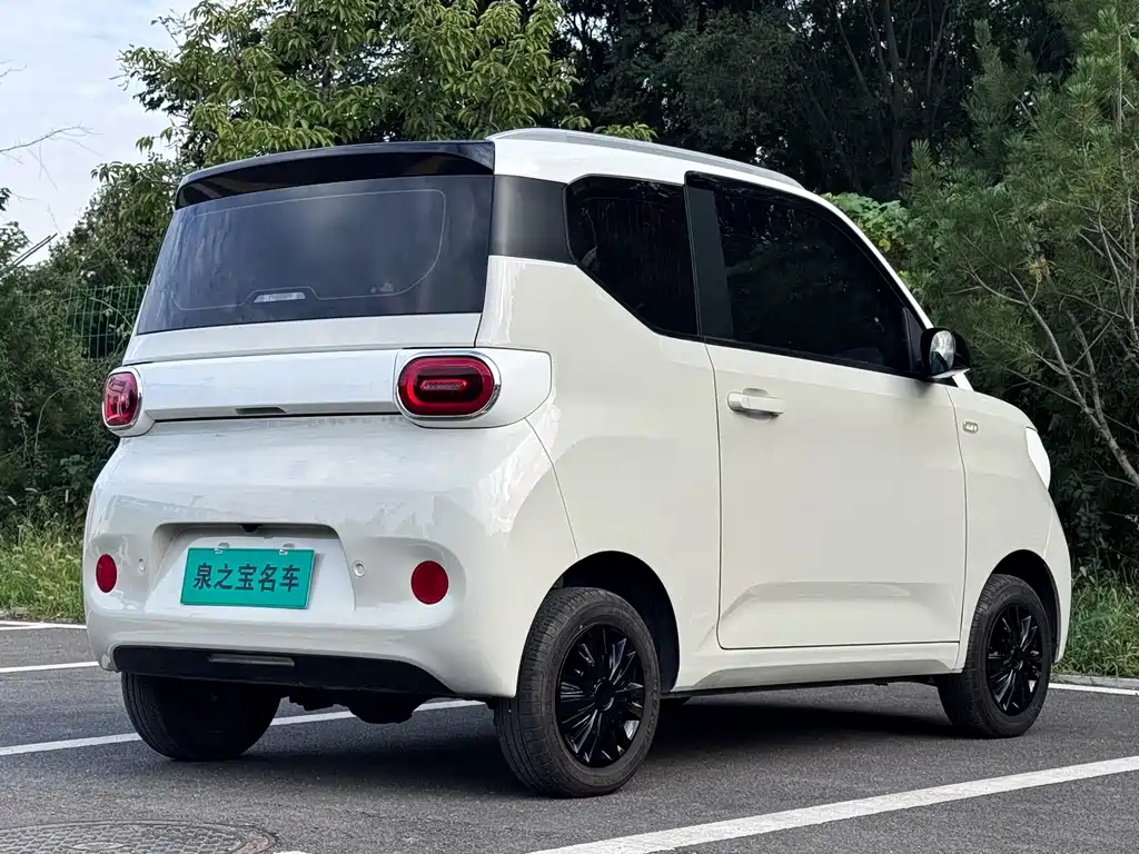 Wuling MINIEV — миниатюра 7