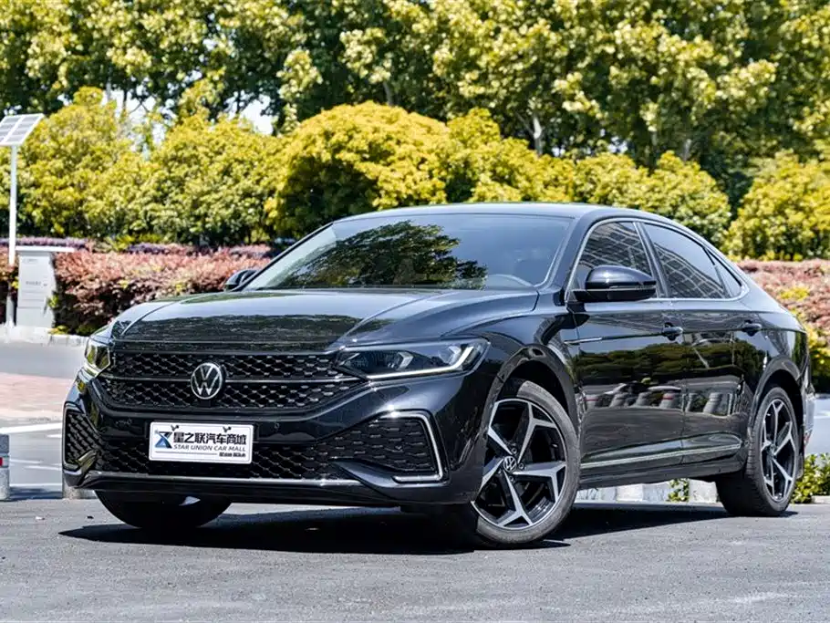 Volkswagen Passat 2022