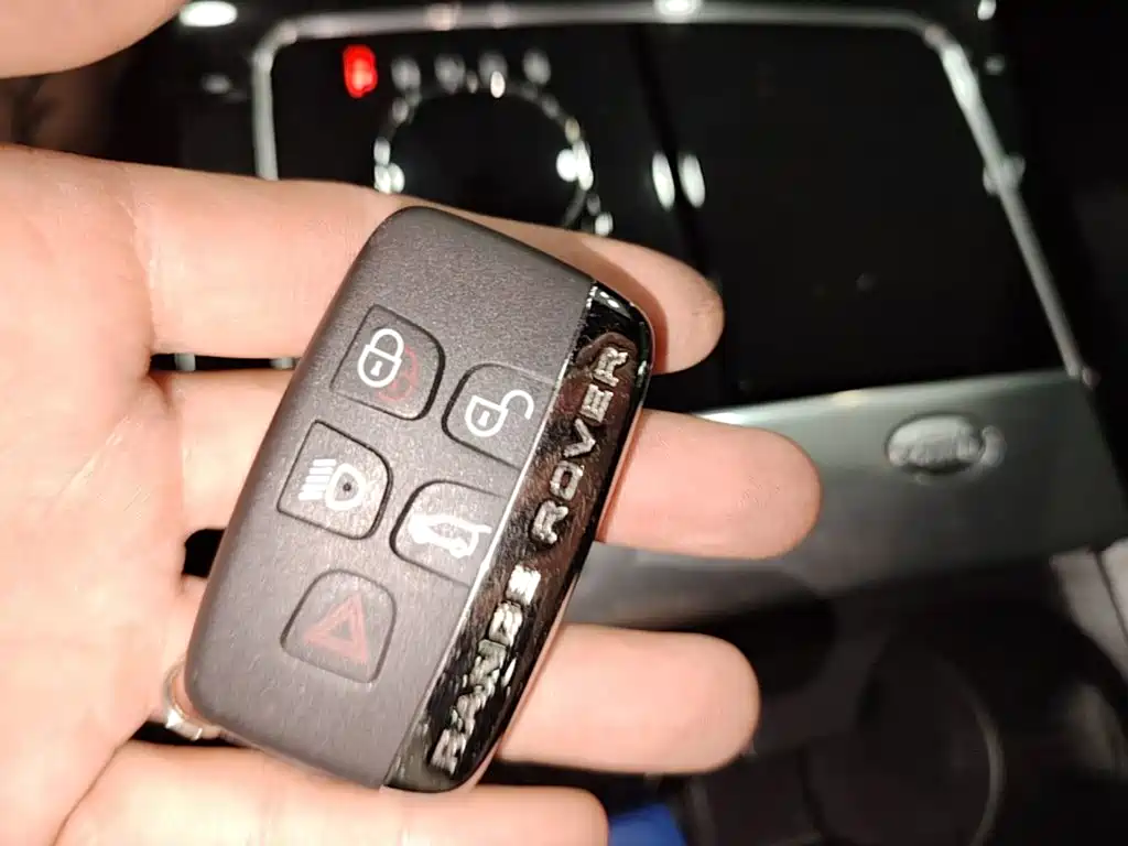 Land Rover Velar — миниатюра 9