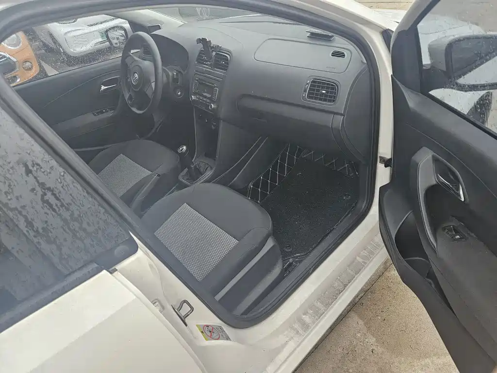 Volkswagen Polo — миниатюра 15