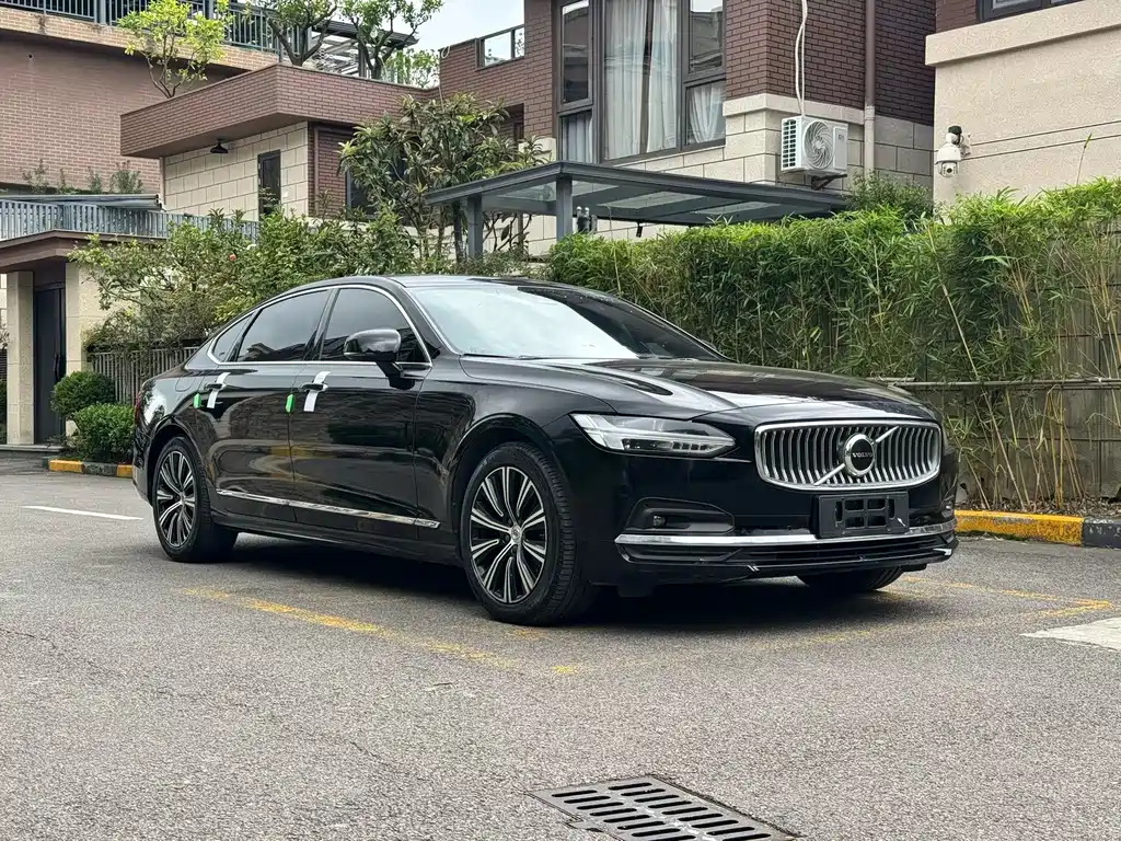 Volvo S90 — миниатюра 3