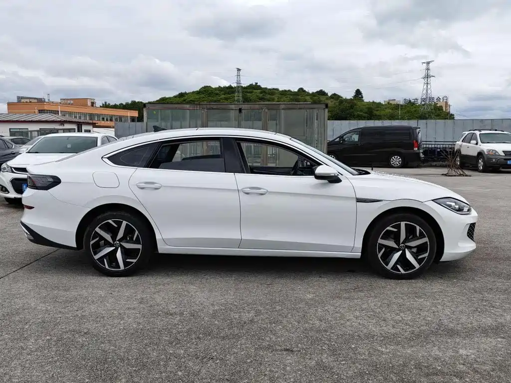 Volkswagen Lamando — миниатюра 12