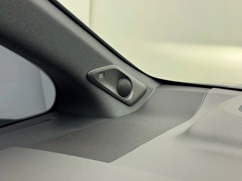 Toyota Vellfire — миниатюра 25