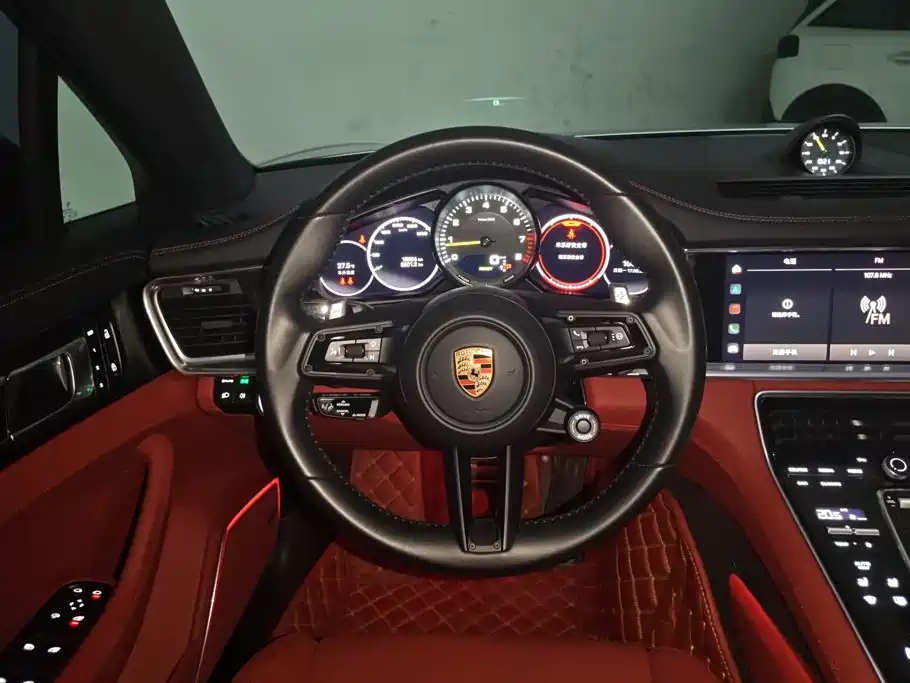 Porsche Panamera Hybrid — миниатюра 15