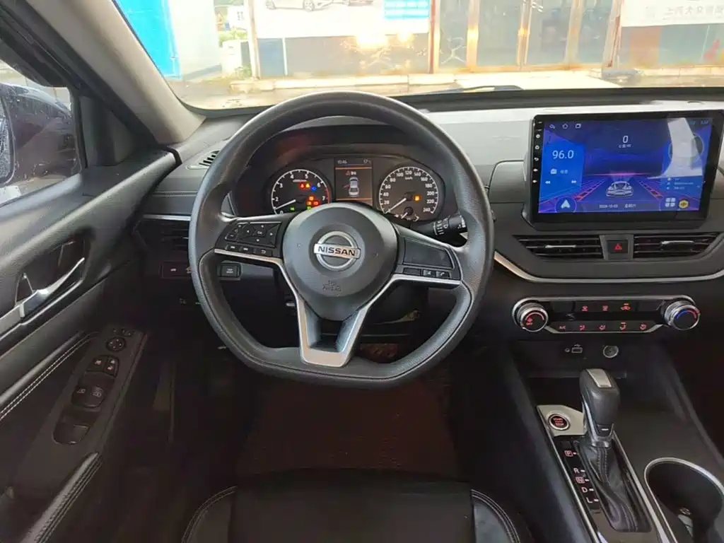Nissan Teana — миниатюра 11