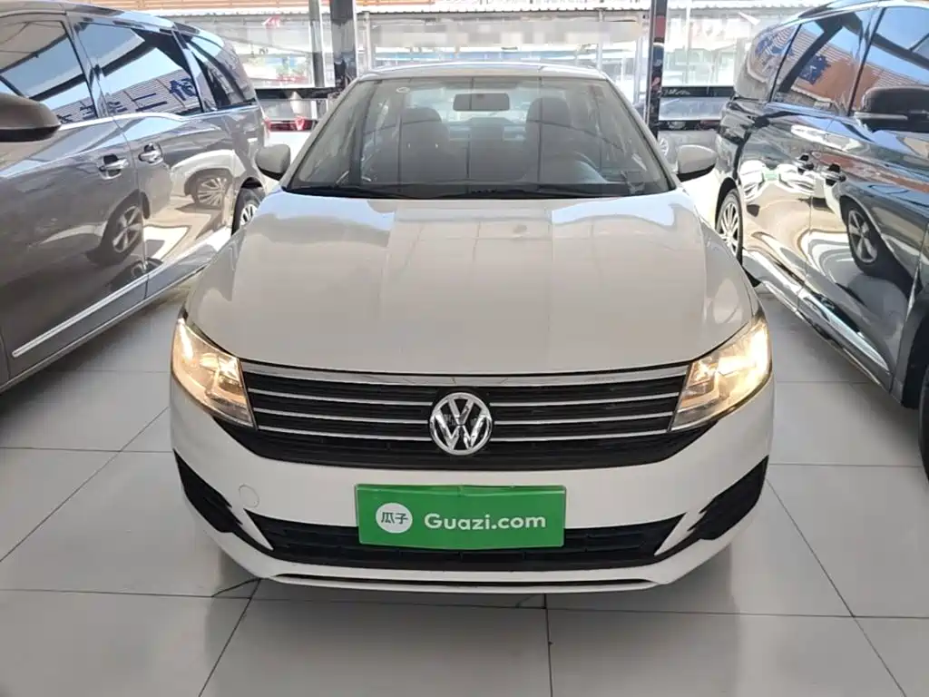 Volkswagen Lavida — миниатюра 3