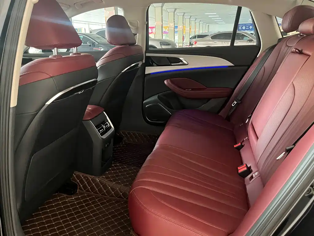 Hongqi Hongqi H5 — миниатюра 5