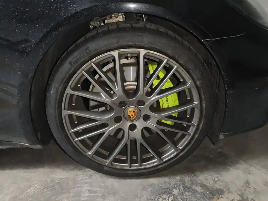 Porsche Panamera Hybrid — миниатюра 6