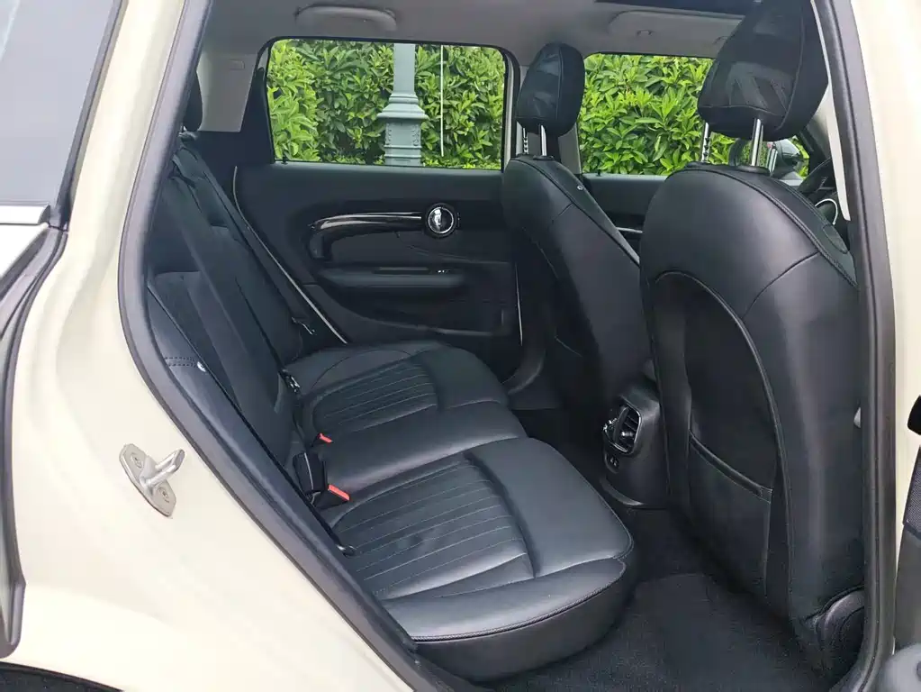 MINI Mini Clubman — миниатюра 13