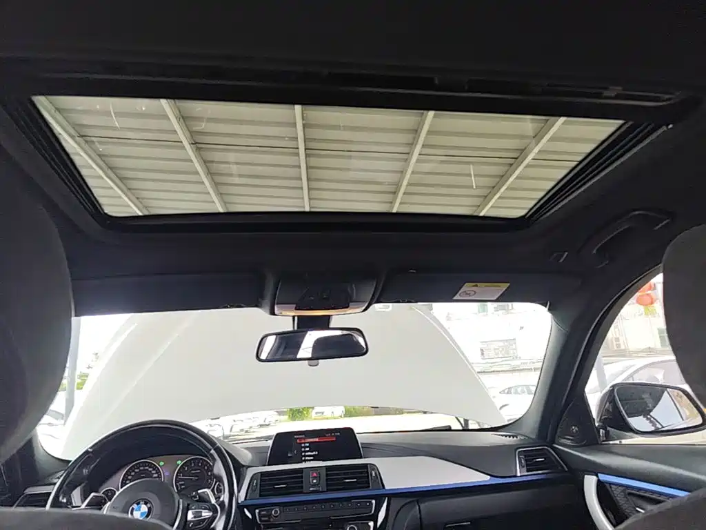 BMW 3 Series — миниатюра 18