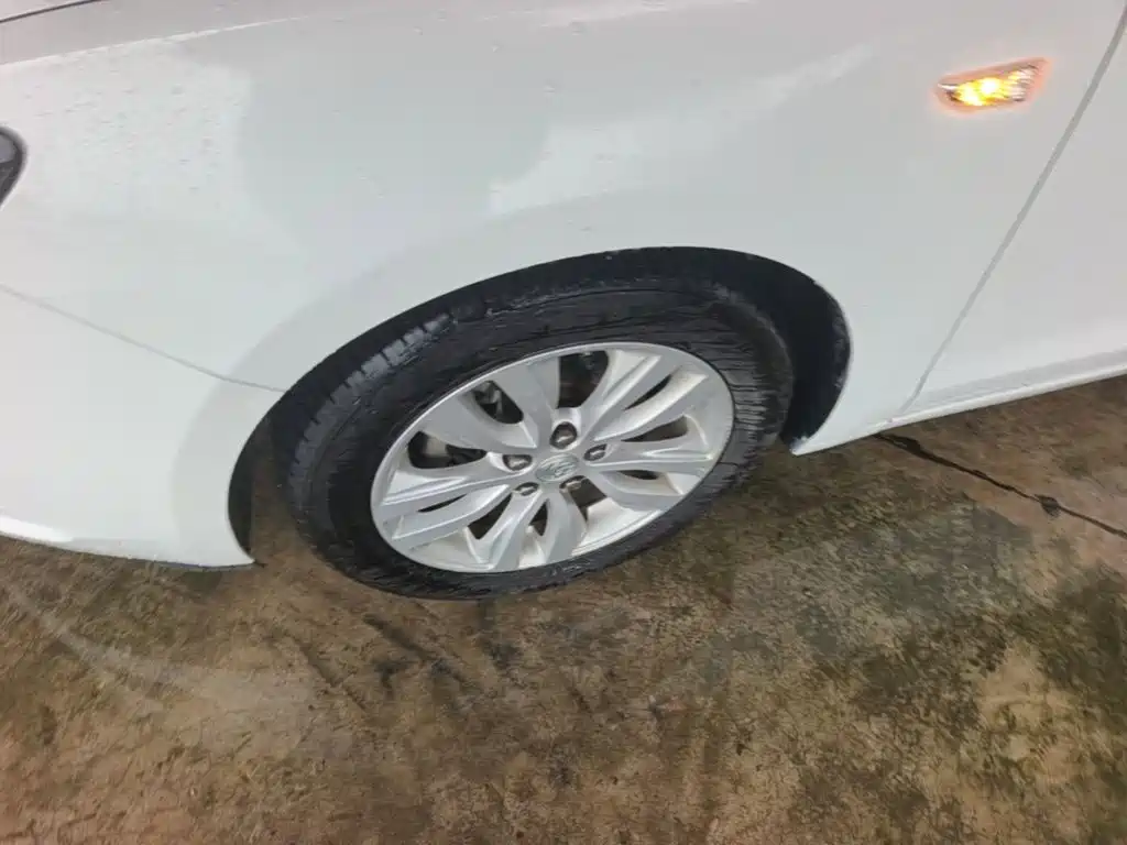 Buick Excelle — миниатюра 23