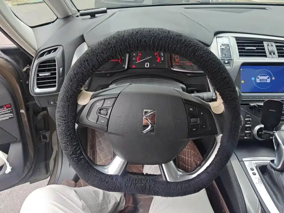 DS DS 5 — миниатюра 15
