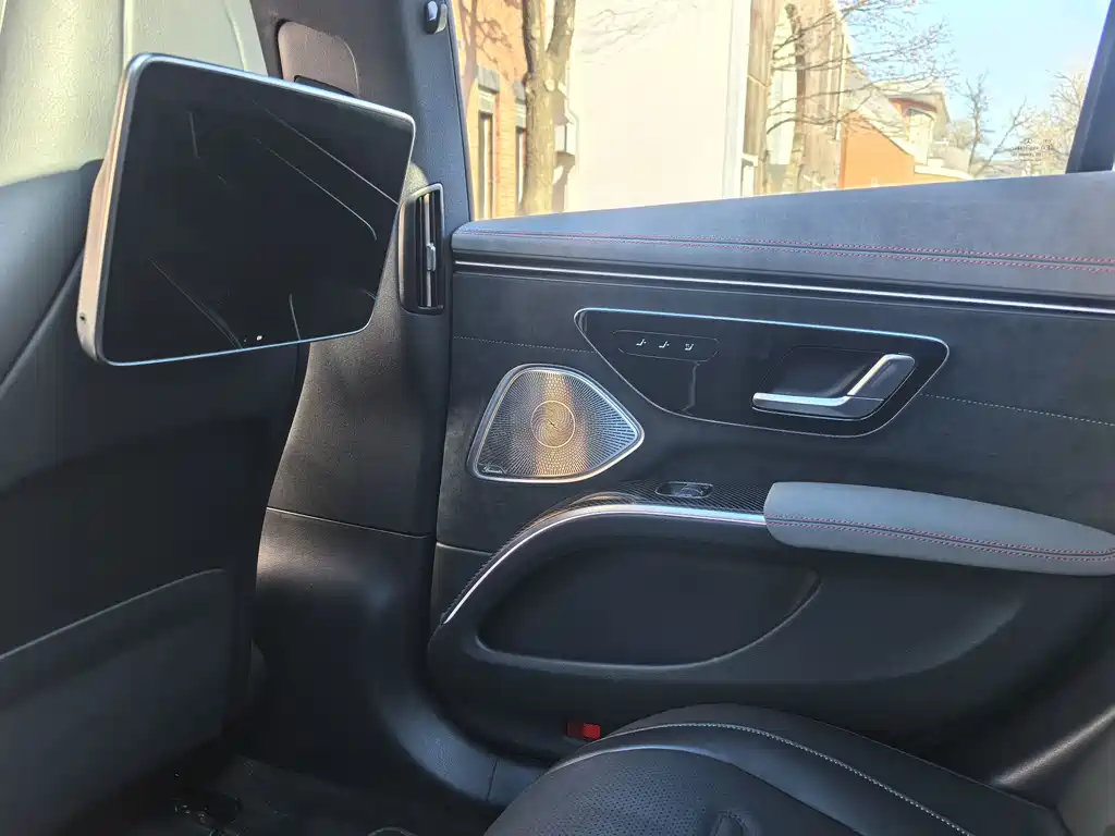 MERCEDES-BENZ EQS AMG