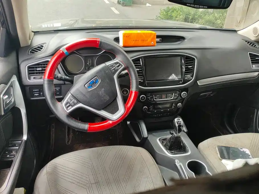 Geely Vision X6 — миниатюра 12