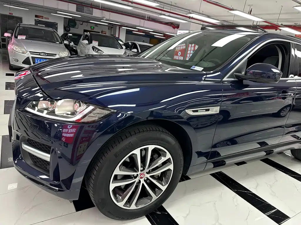 Jaguar F-PACE — миниатюра 9