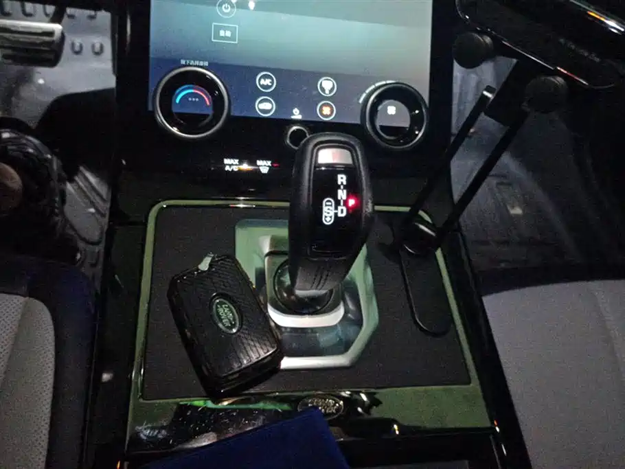 LAND ROVER RANGE ROVER AURORA