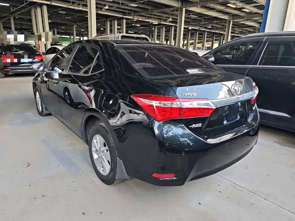 Toyota Corolla — миниатюра 5