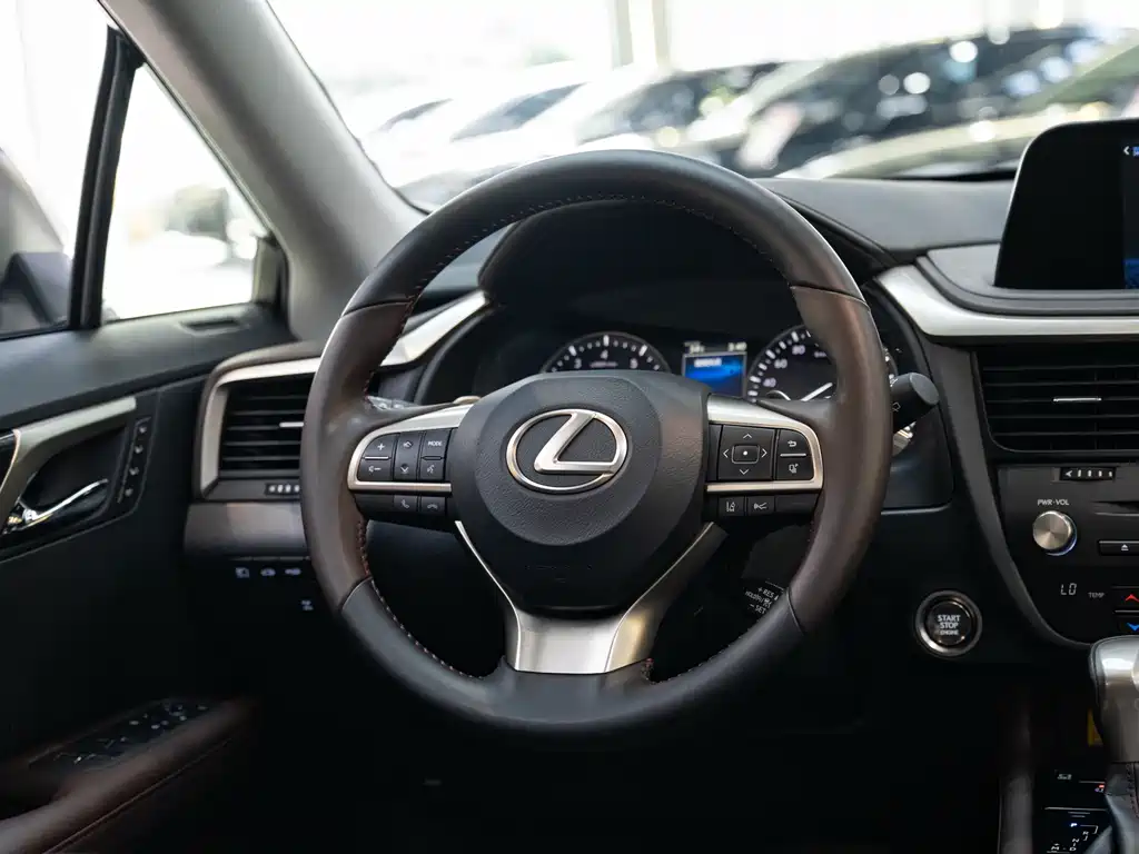Lexus RX — фотографии объявления, Фото 14