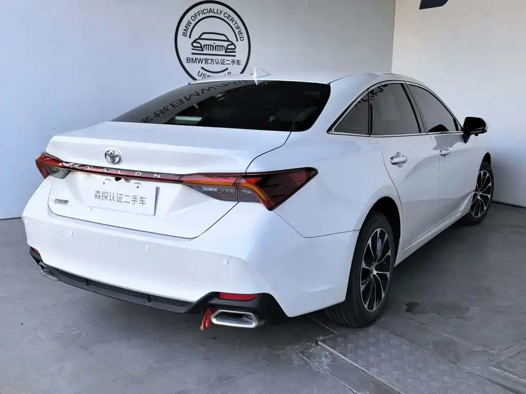 Toyota Avalon — миниатюра 4