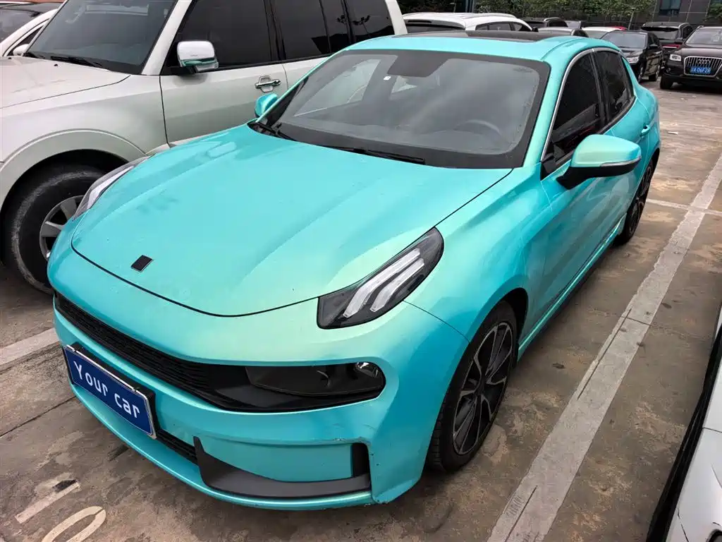Купить Lynk & Co 03