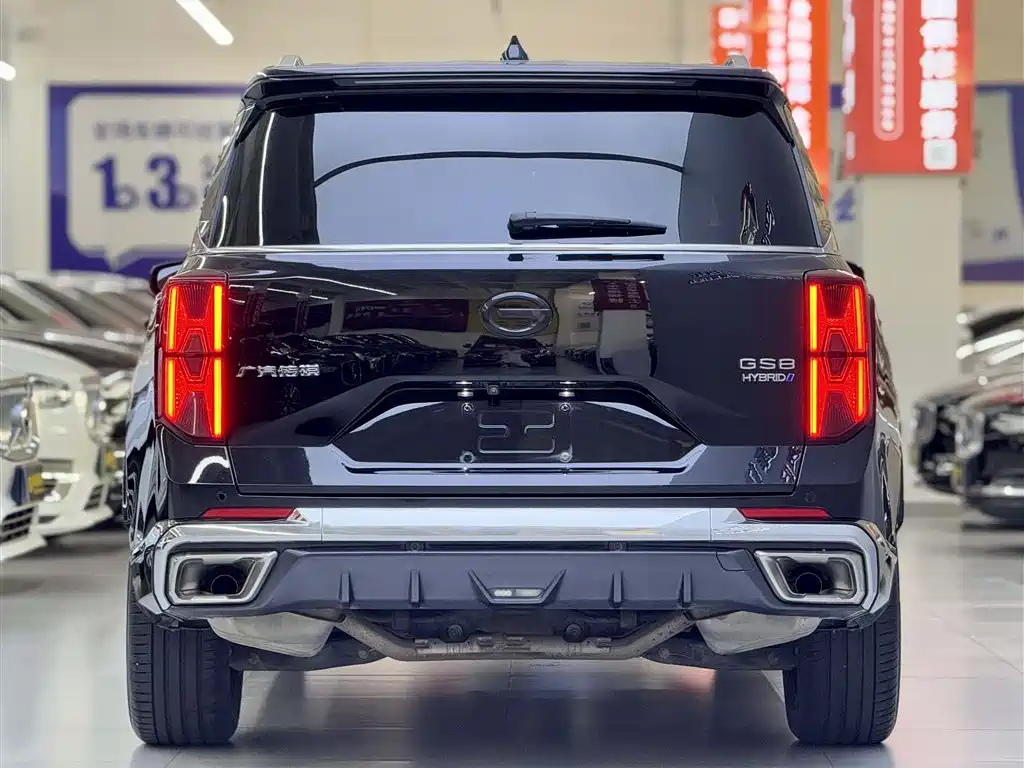 GAC GS8 2022 2.0TM Luxury ( мест)