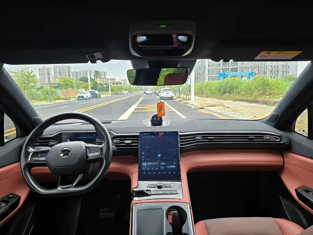 NIO EC6 — миниатюра 8