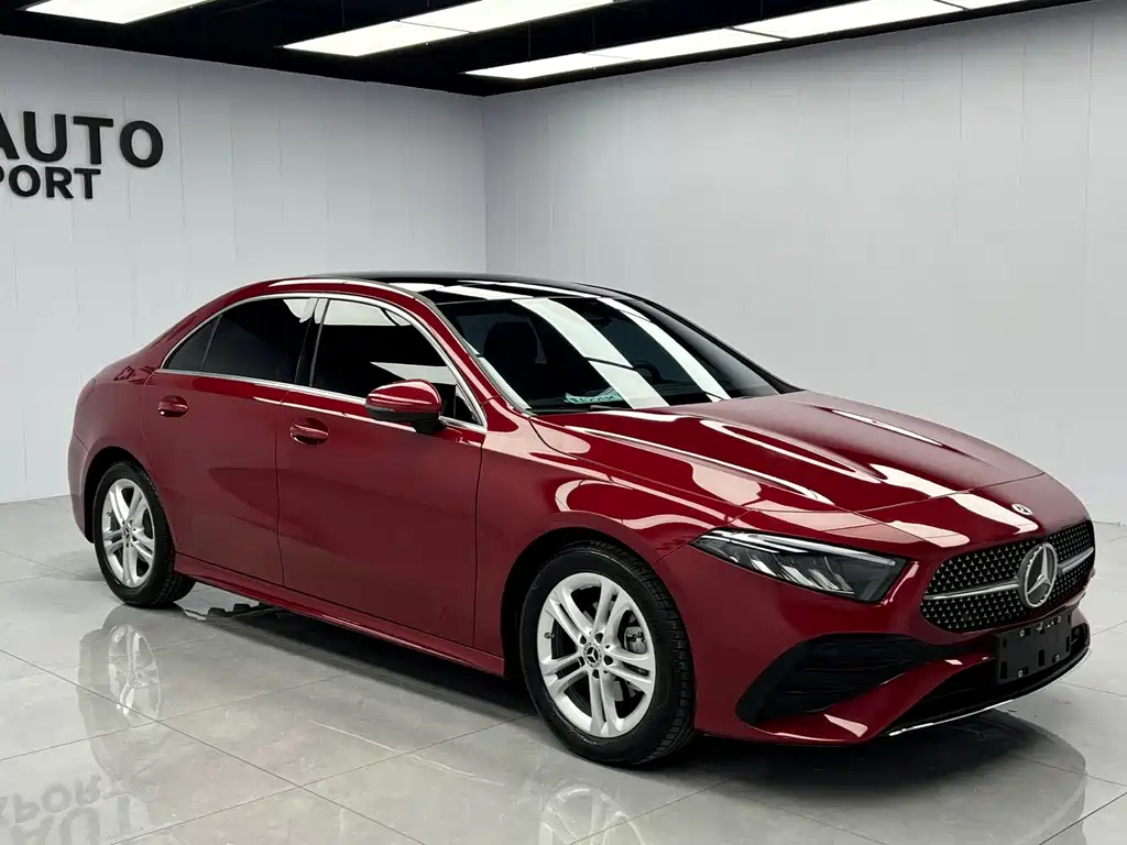 Mercedes-Benz A-Class — миниатюра 3