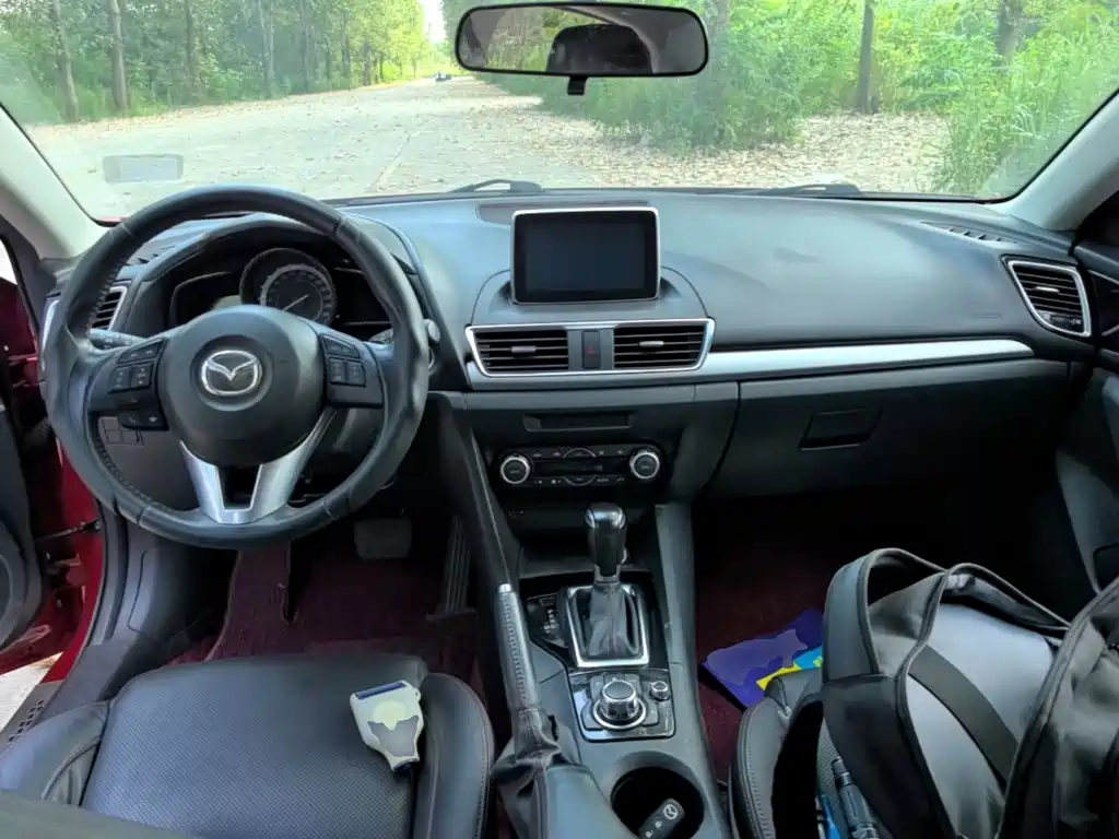 Mazda 3 Axela — миниатюра 10