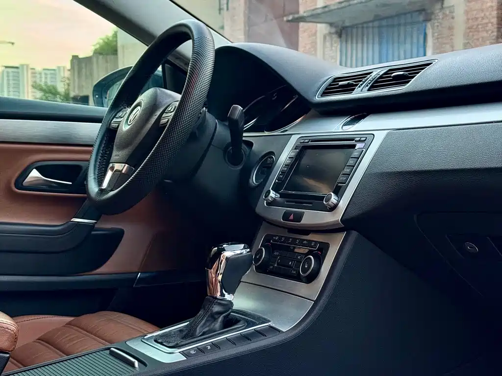 Volkswagen CC — миниатюра 7
