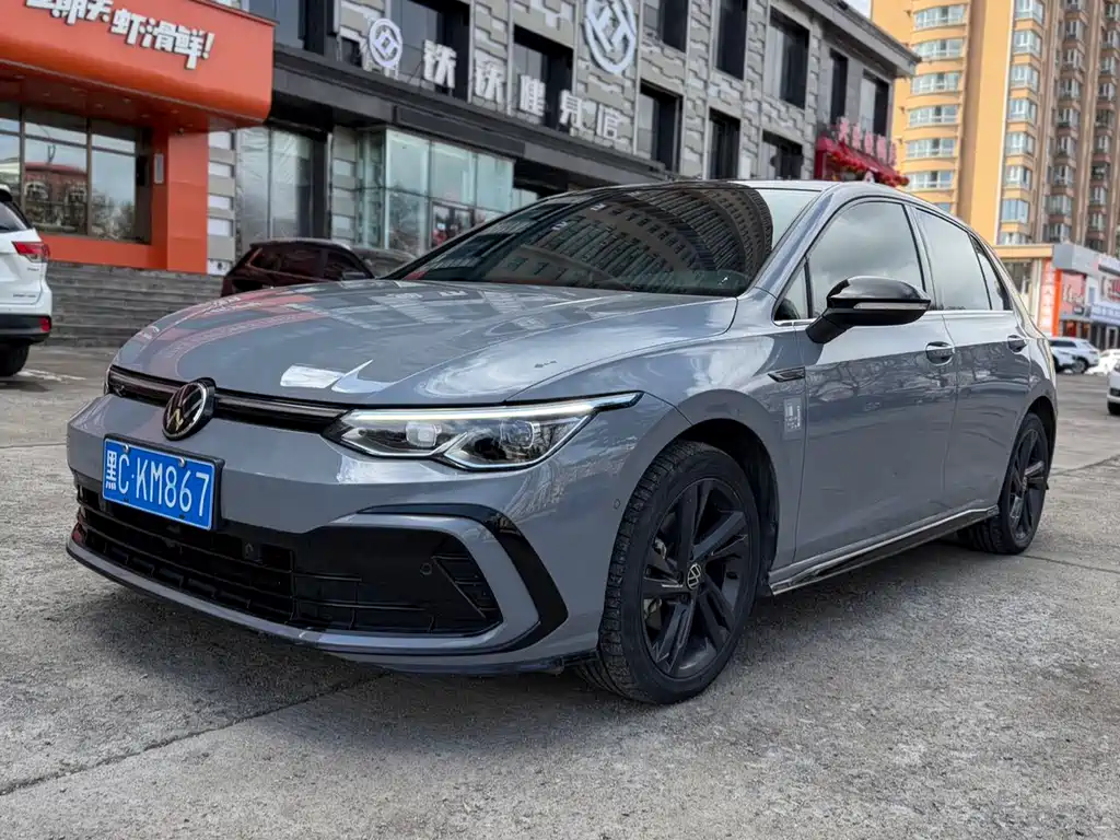 Volkswagen Golf 2022