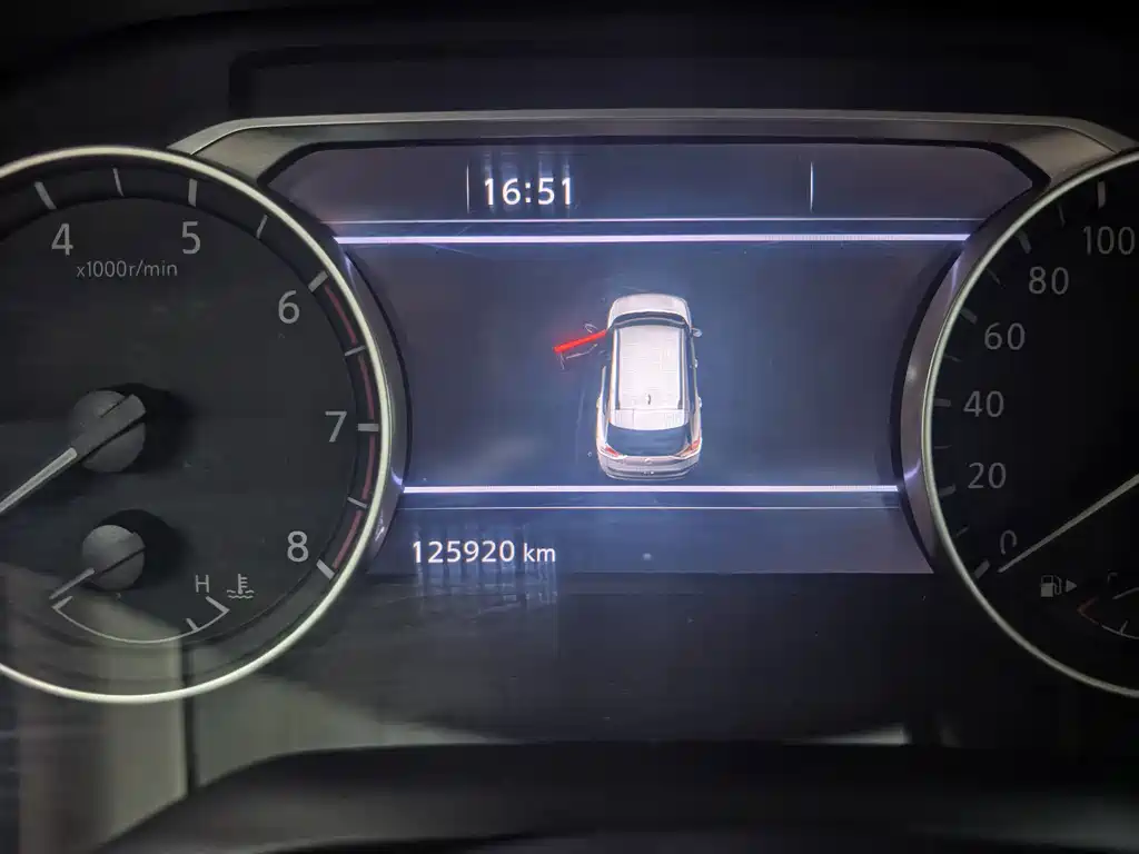 Nissan X-Trail — миниатюра 4