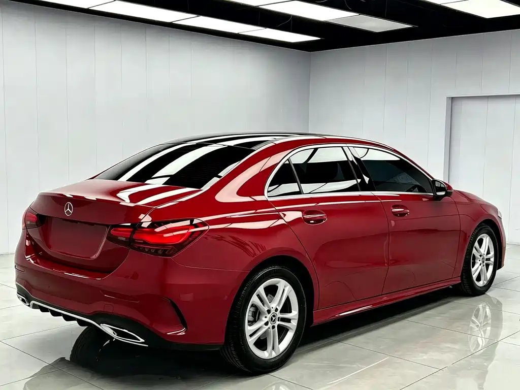Mercedes-Benz A-Class — миниатюра 4