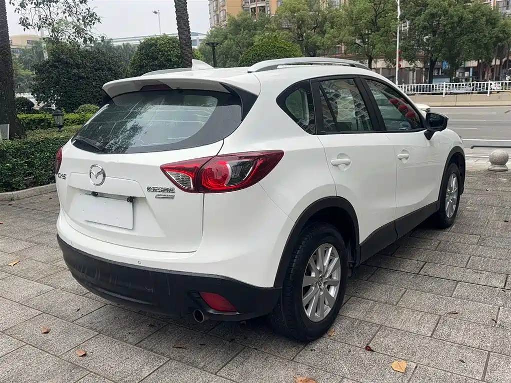 Mazda CX-5 2015 2.0L AT