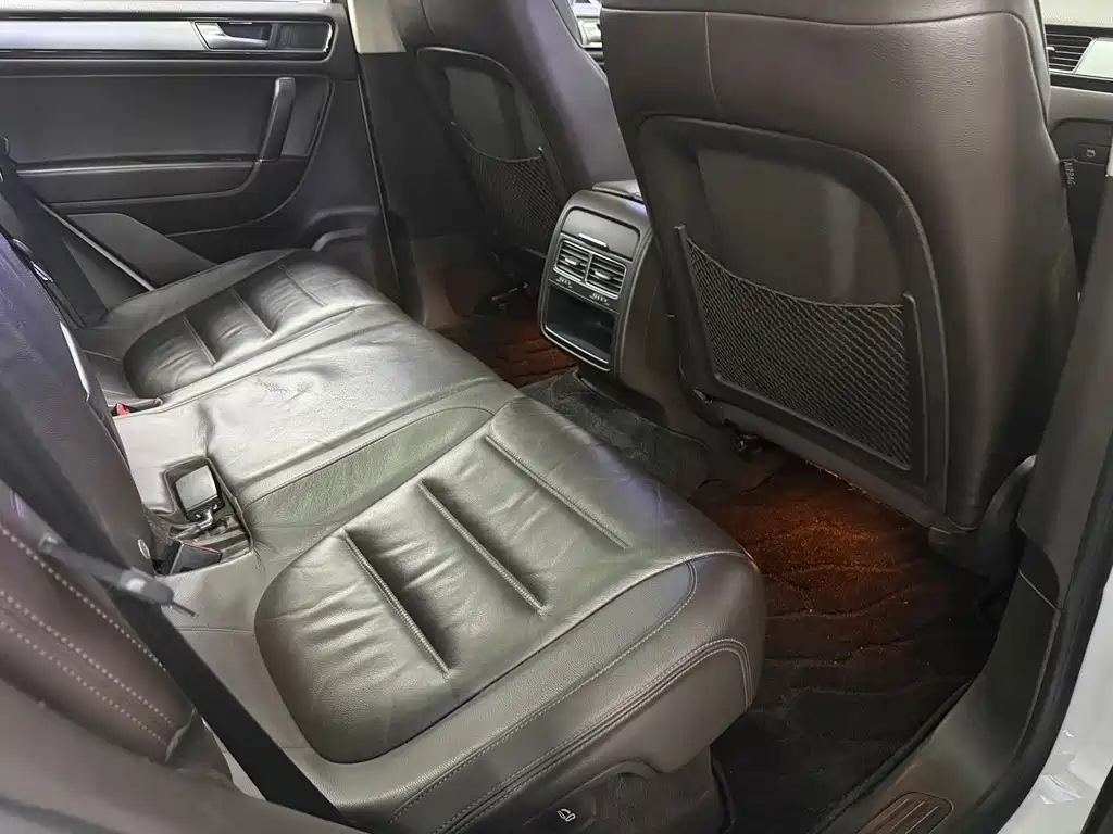 Volkswagen Touareg — миниатюра 6