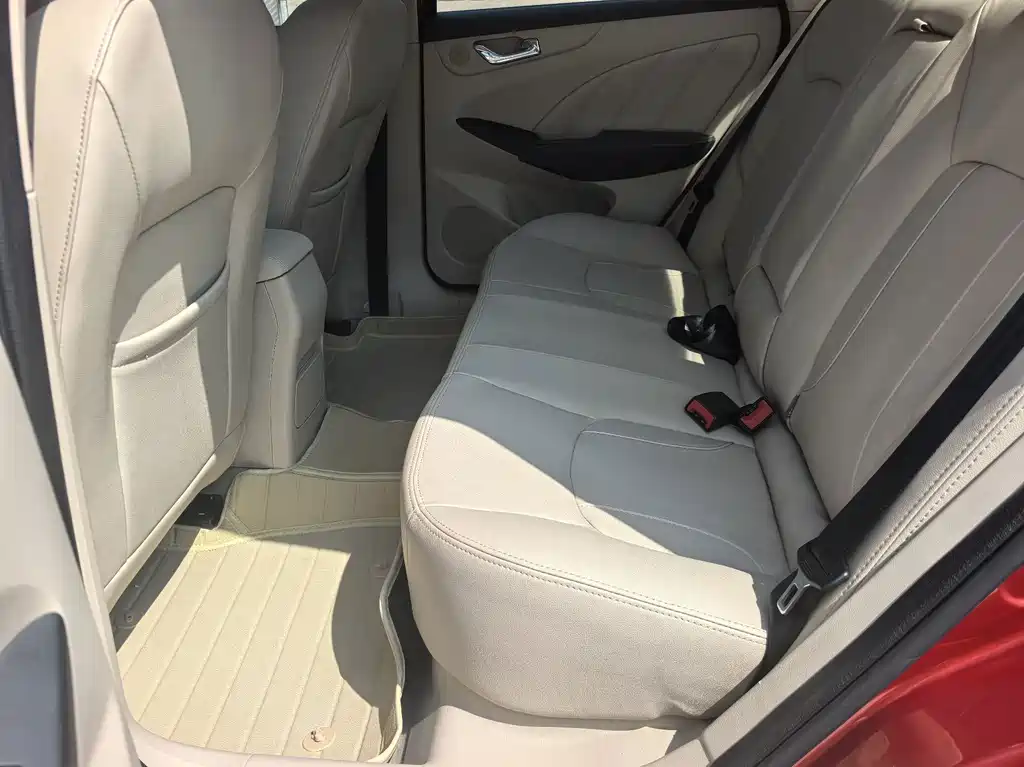 Chery Arrizo 7 — миниатюра 14