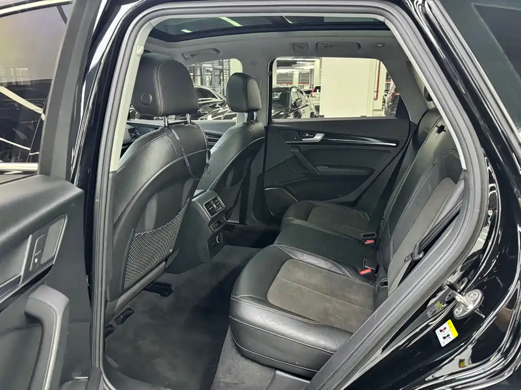 Audi Q5L — миниатюра 7