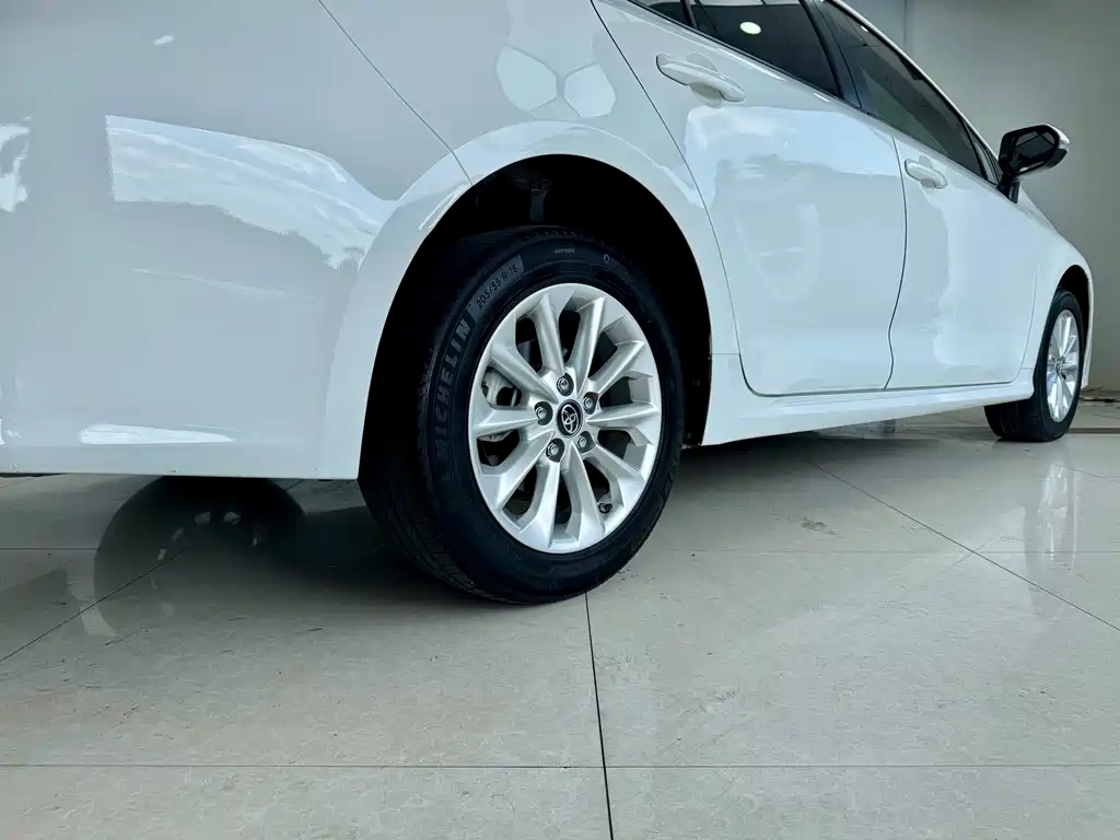 Toyota Corolla — миниатюра 19