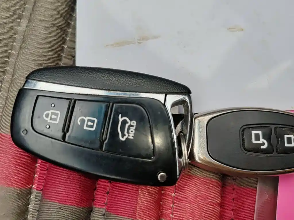 Hyundai Santa Fe — миниатюра 9