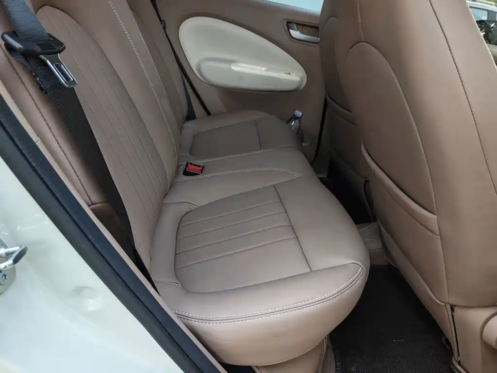 Wuling MINIEV — миниатюра 14