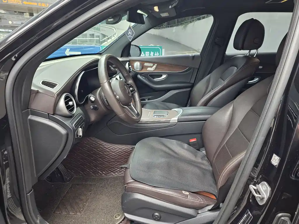 Mercedes-Benz GLC 2020 GLC 300 L 4MATIC Luxury