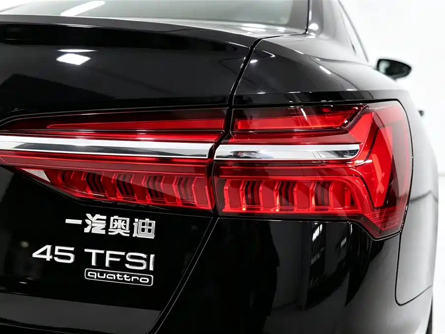 Audi A6L — миниатюра 23