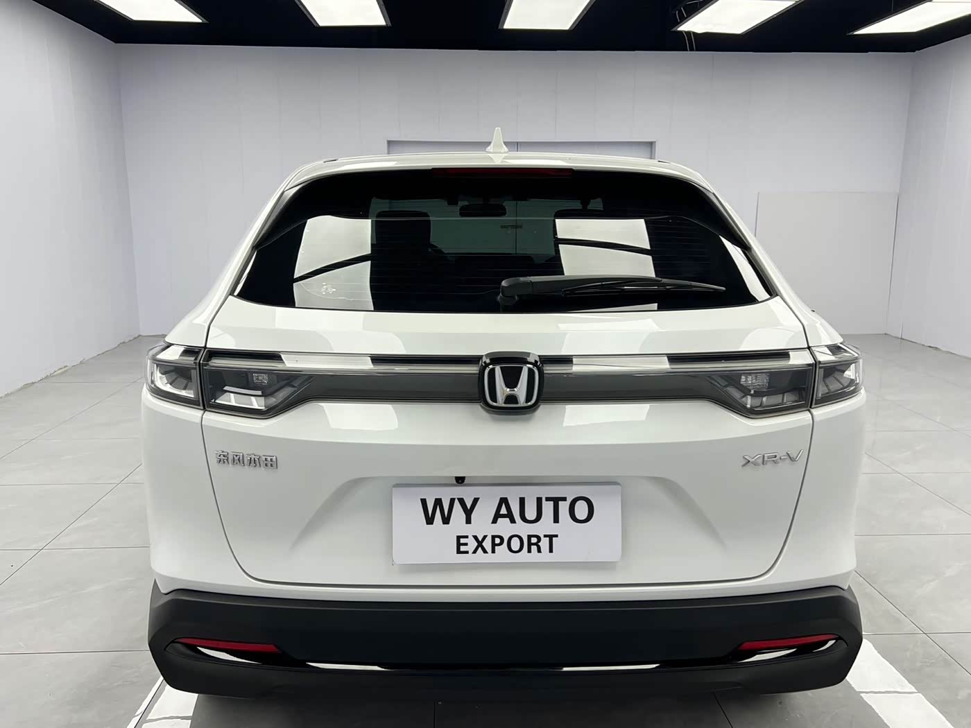 Honda XR-V 1.5 л 2023 г. Белый, пробег 30000 км