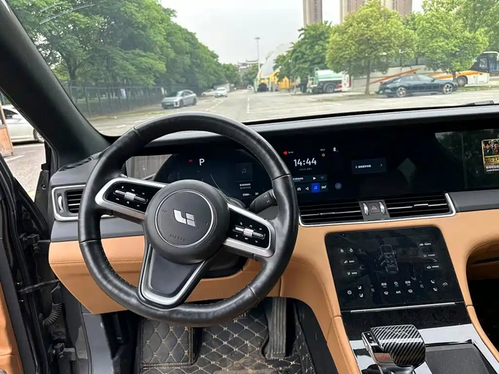 Li Auto Li ONE — миниатюра 16
