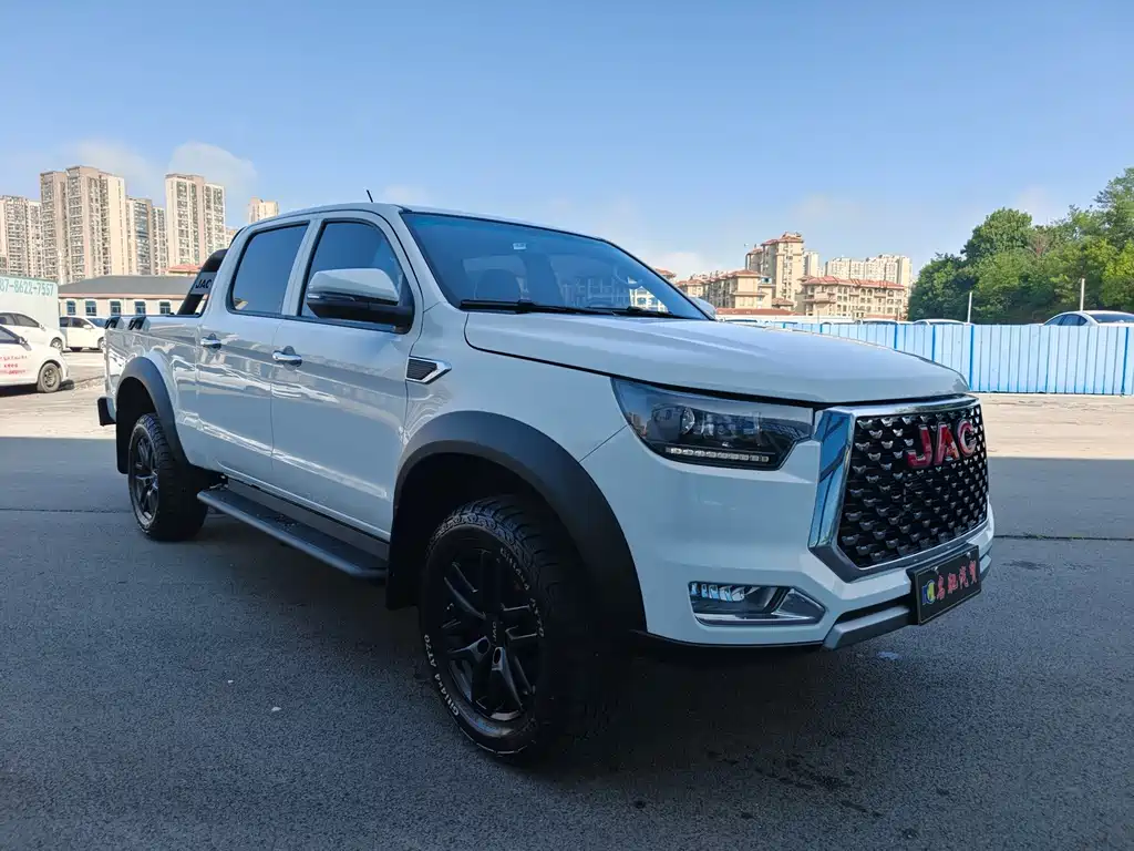 JAC JAC T8 — миниатюра 3
