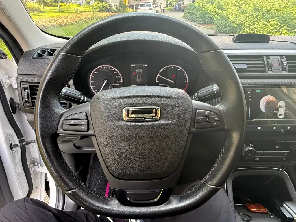 Qoros Qoros 5 — миниатюра 11