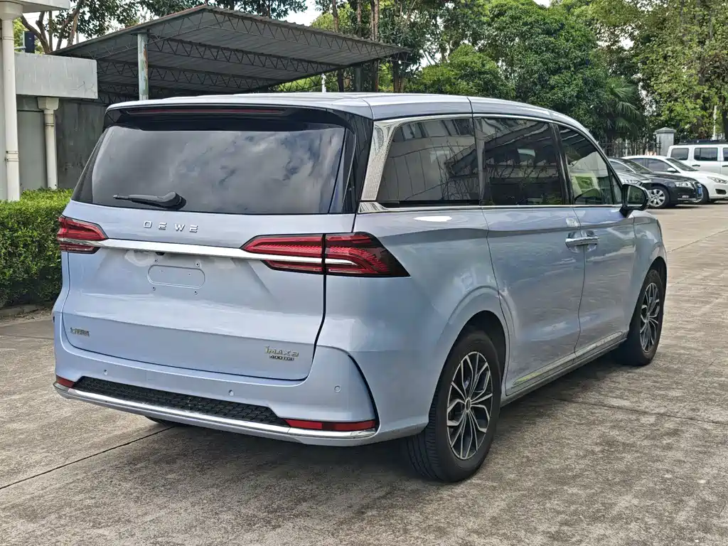 Roewe iMAX8 New Energy — миниатюра 9