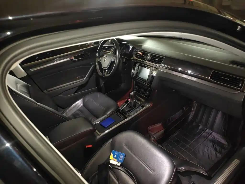 Volkswagen Passat — миниатюра 18