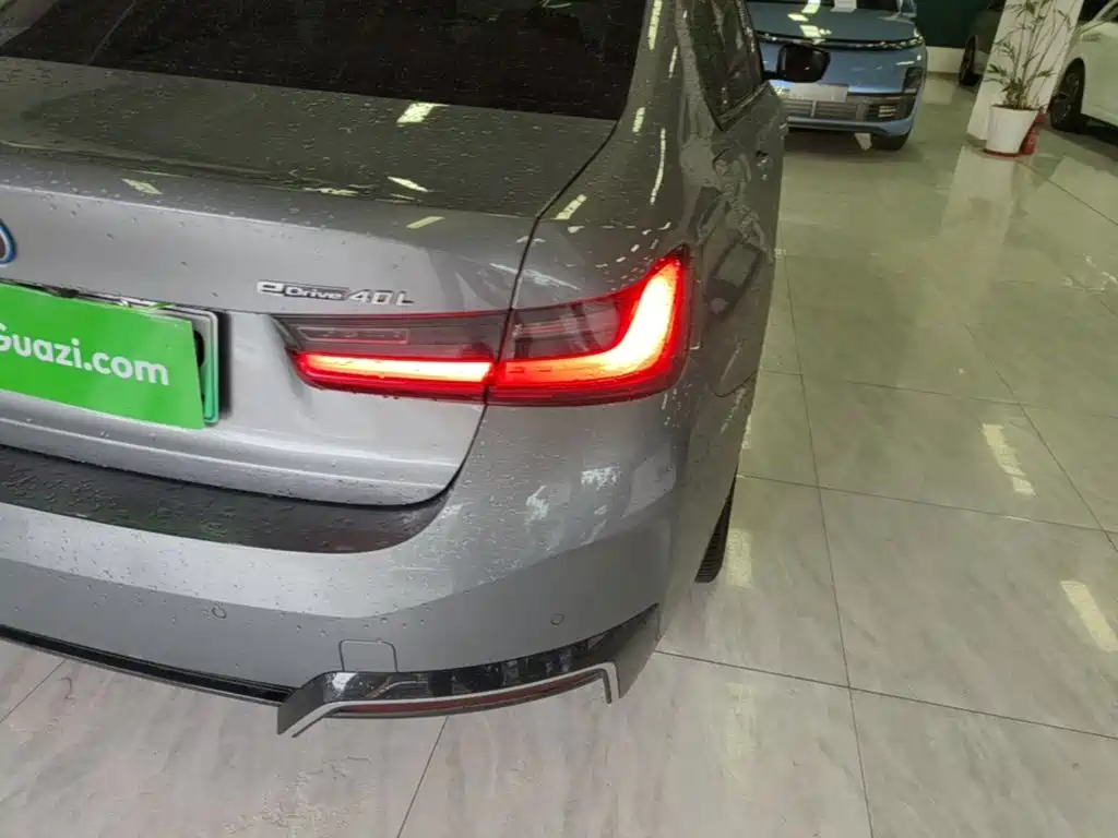 BMW i3 — миниатюра 8
