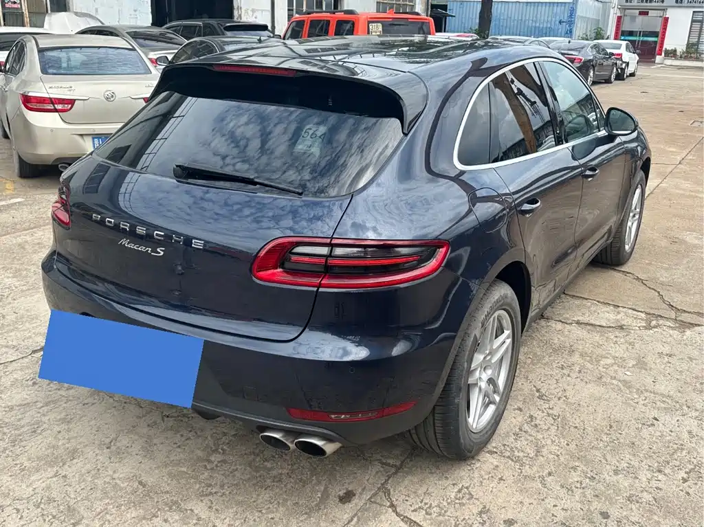 Porsche Macan — миниатюра 2