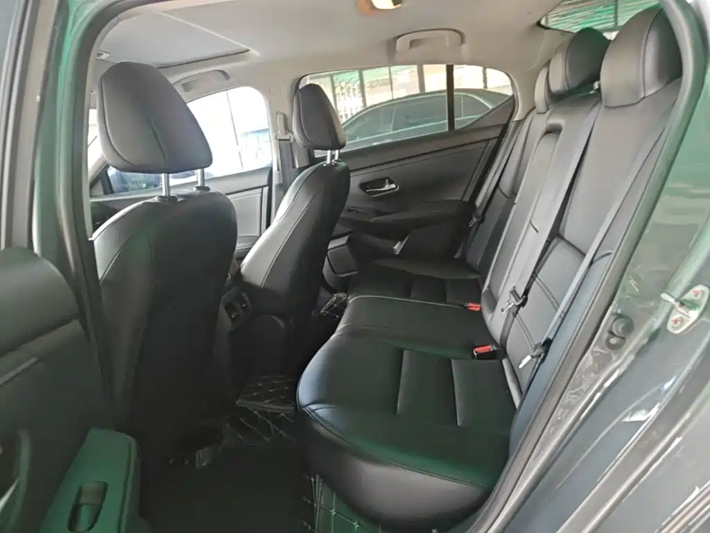 Nissan Sylphy — миниатюра 17